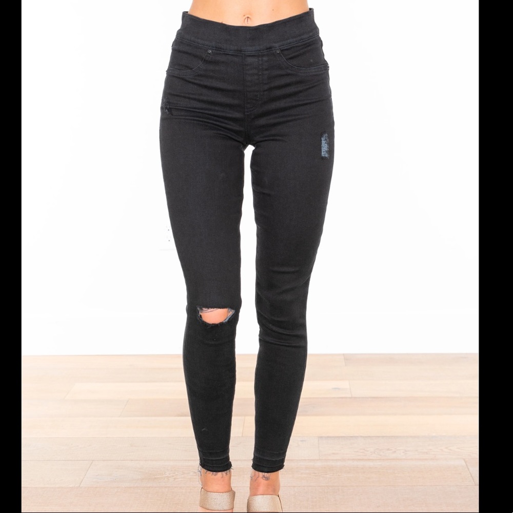 Spanx Vintage Distressed Ankle Skinny Jeans